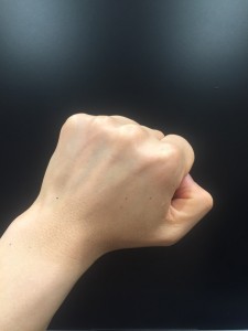 握りこぶしの大きさは！？ | サプリメントダイレクトブログ